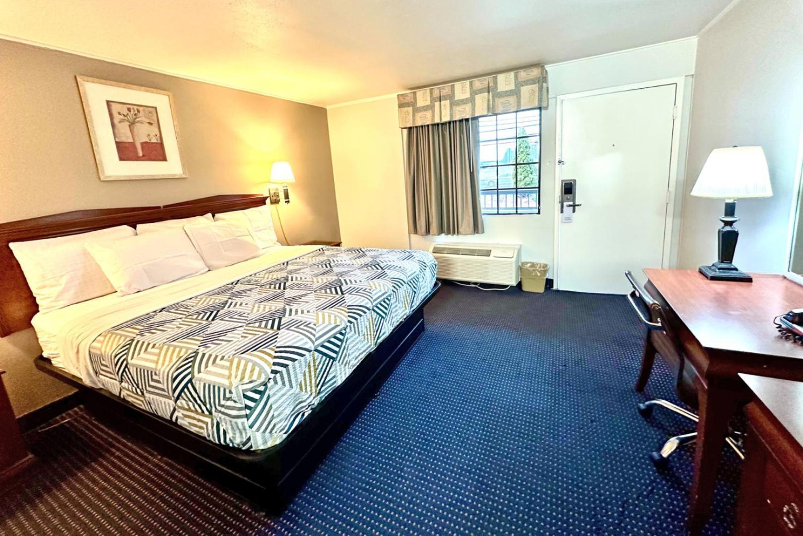 Red Carpet Inn - Stamford Luaran gambar