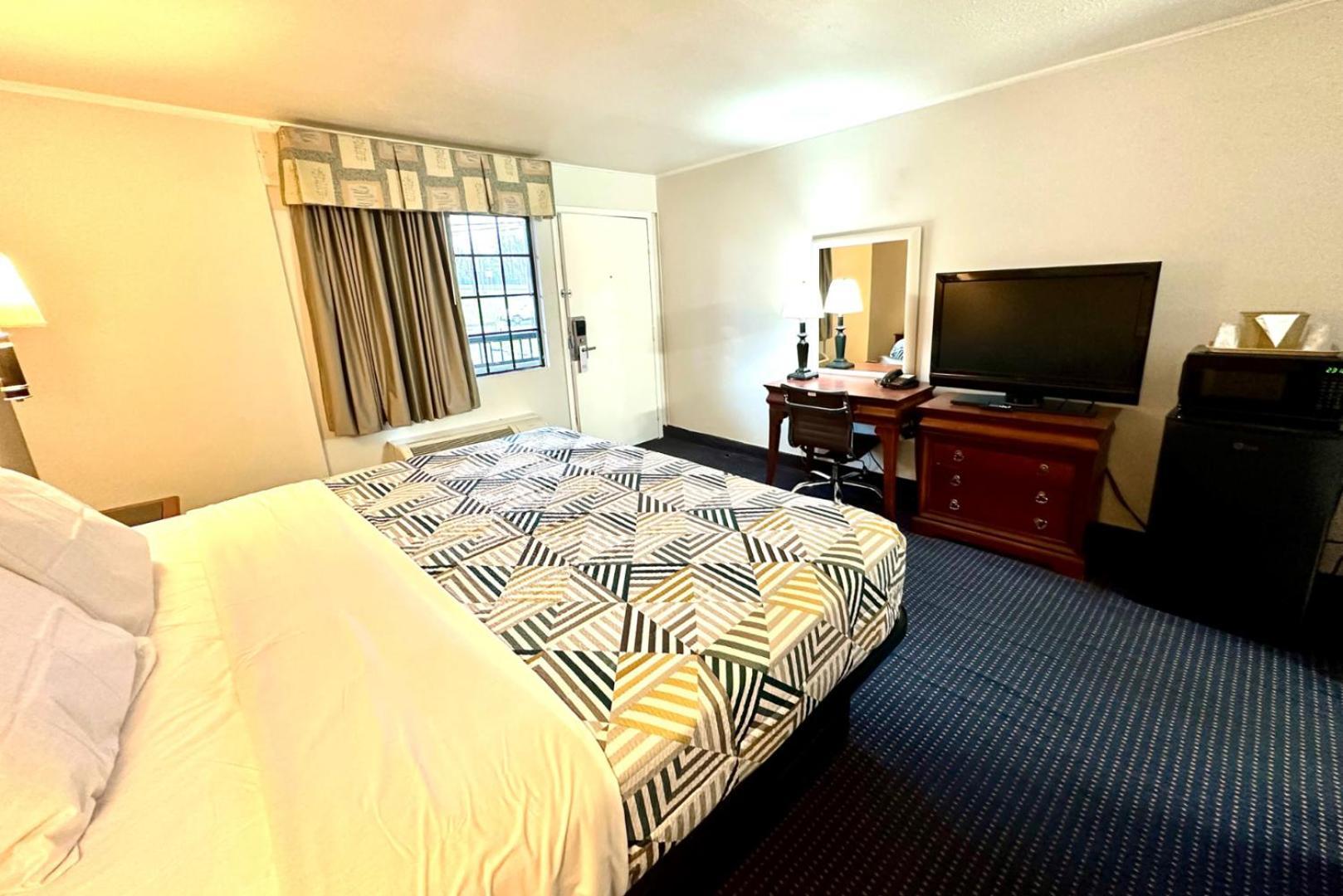 Red Carpet Inn - Stamford Luaran gambar