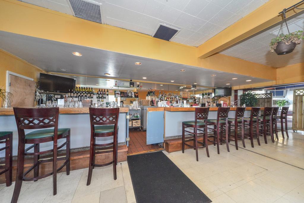 Red Carpet Inn - Stamford Luaran gambar
